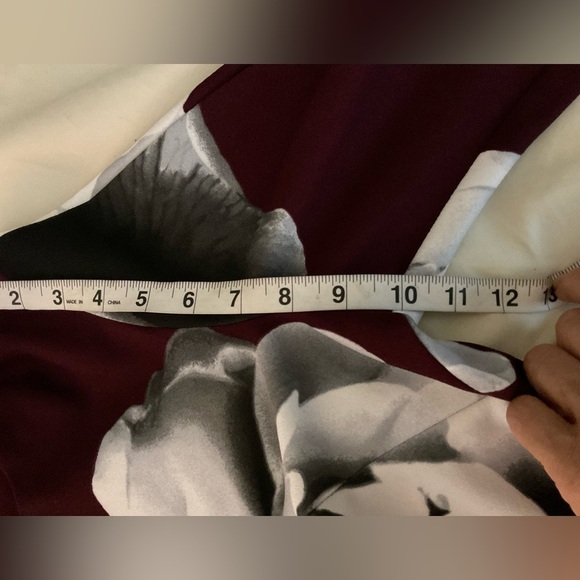 Robbie Bee Burgundy and White Floral Long Sleeve Dress - Picture 7 of 11